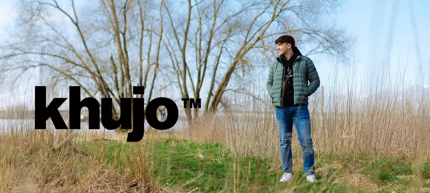 Voorkant -Khujo Verkoop Winkel 45324