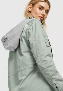 Khujo FLAMES - Korte Jassen -Khujo Verkoop Winkel 56dee82b9982443fa52ff00b41015822